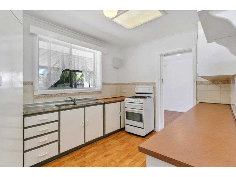 128 McKenzie Road, Elizabeth Downs SA 5113