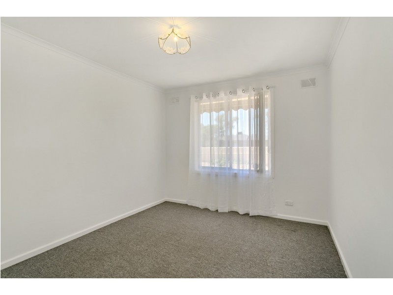 128 McKenzie Road, Elizabeth Downs SA 5113