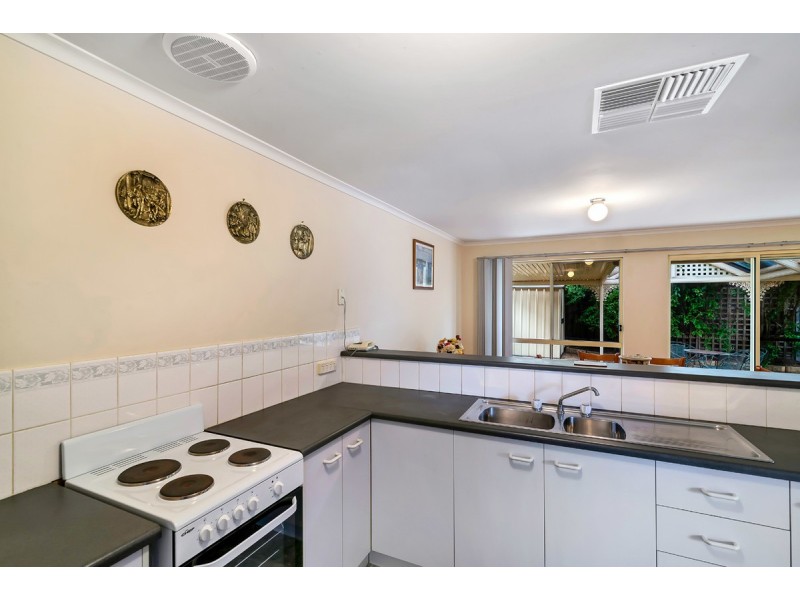 30 Treloar Avenue, Greenwith SA 5125