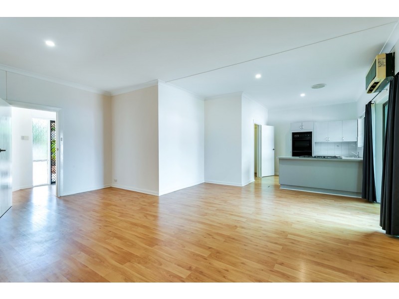 8 Primrose Avenue, Paradise SA 5075