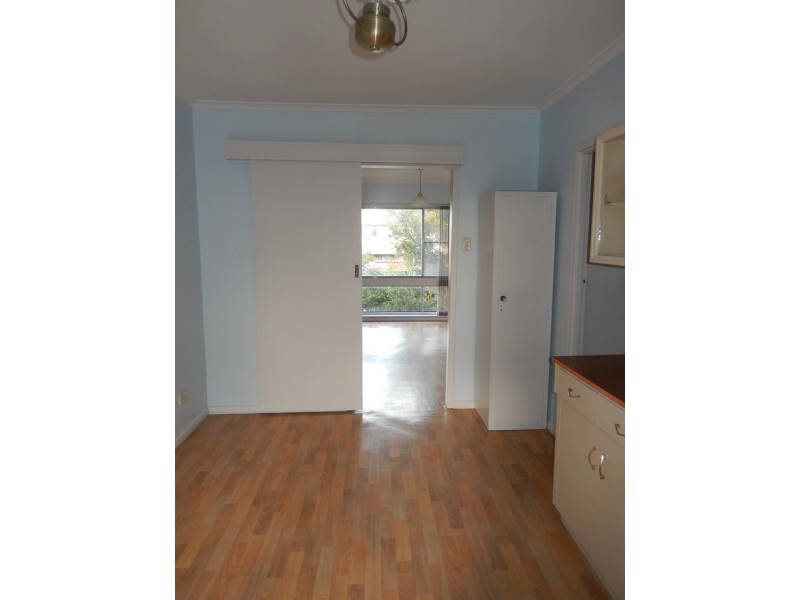 9/2 Old Beach Road, Brighton SA 5048