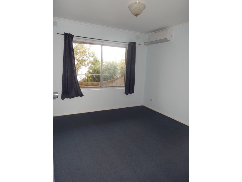 9/2 Old Beach Road, Brighton SA 5048