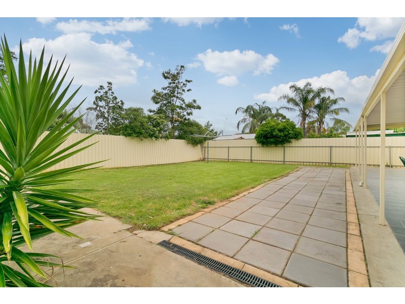29 Barmera Avenue, Hope Valley SA 5090