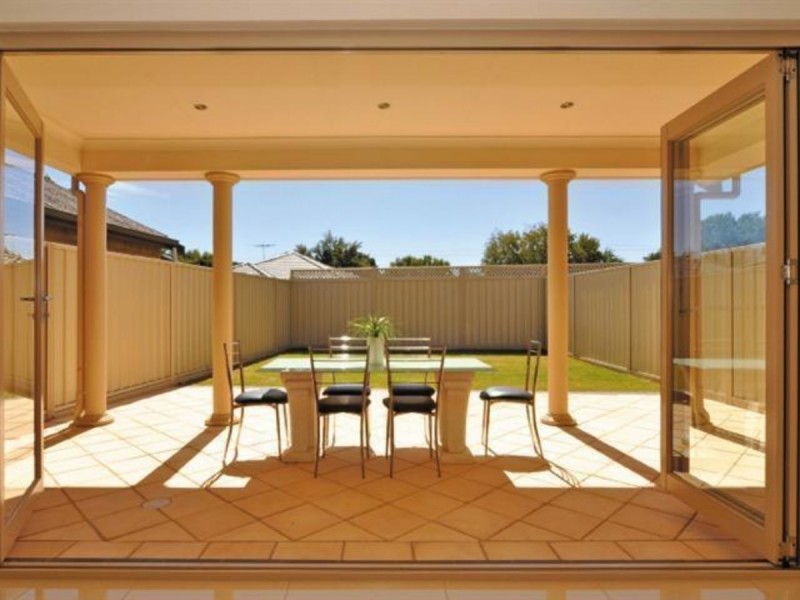 25 Hobart Road, Henley Beach South SA 5022