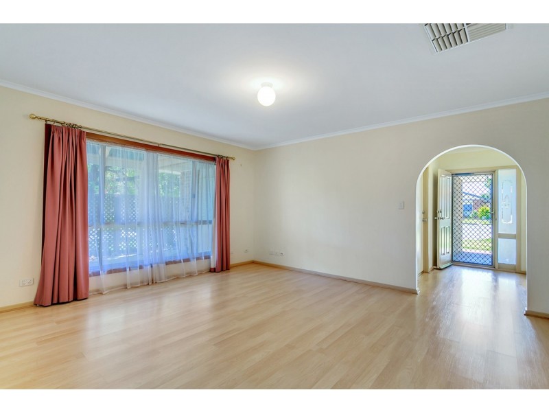 4 Robinson Place, Enfield SA 5085