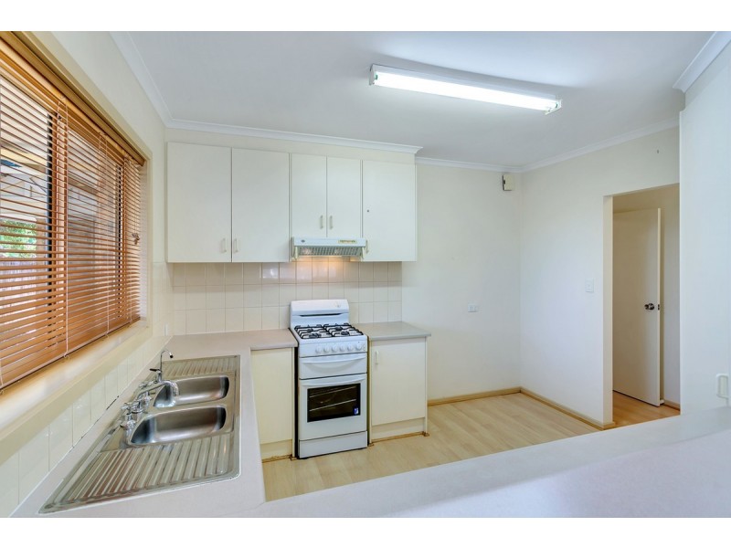 4 Robinson Place, Enfield SA 5085