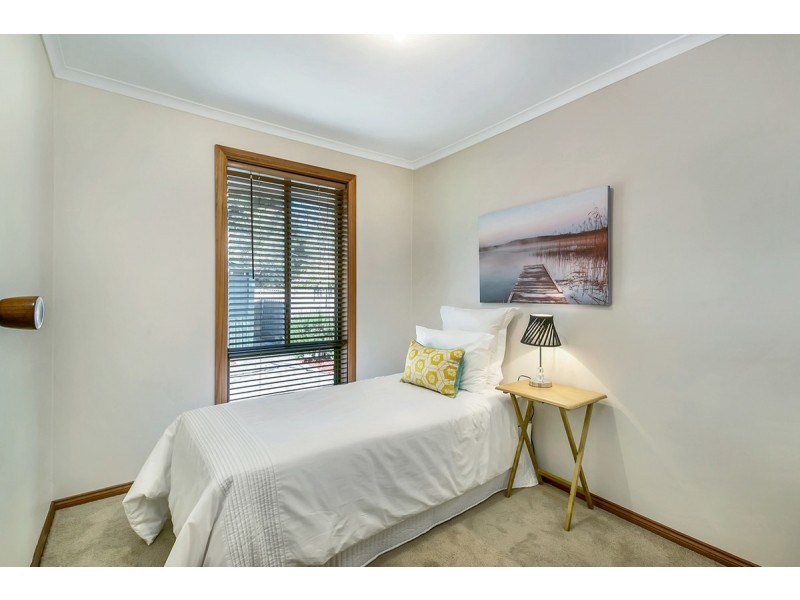 35 Pantowora Drive, Hope Valley SA 5090