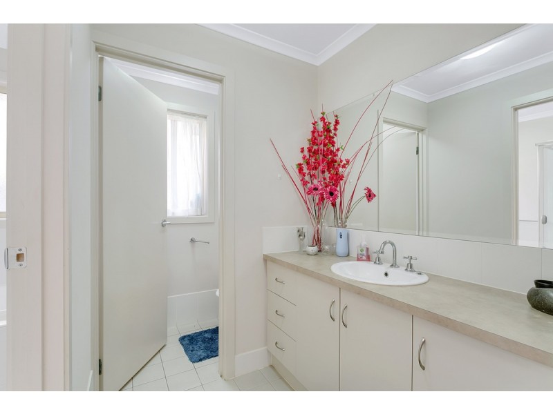 27 St Germain Avenue, Andrews Farm SA 5114