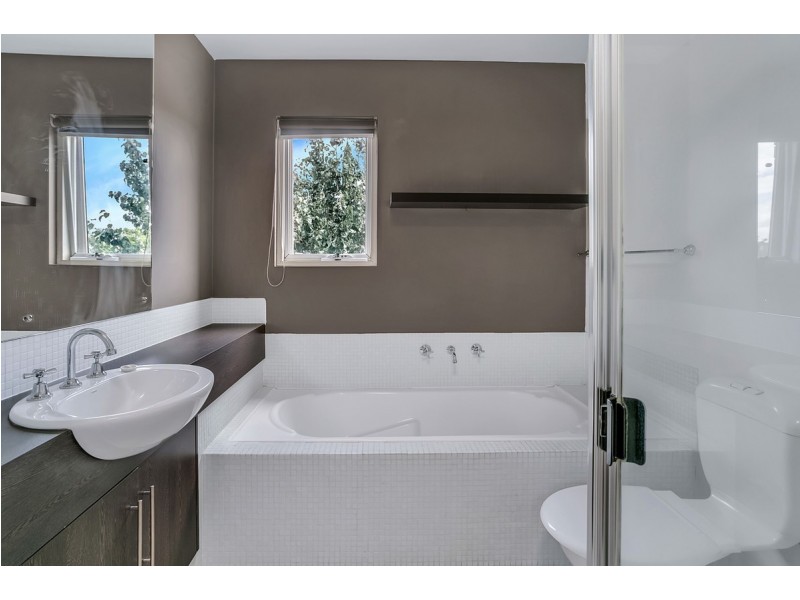 1 Merino Lane, Mawson Lakes SA 5095