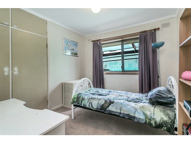 7 Leane Avenue, Ridgehaven SA 5097