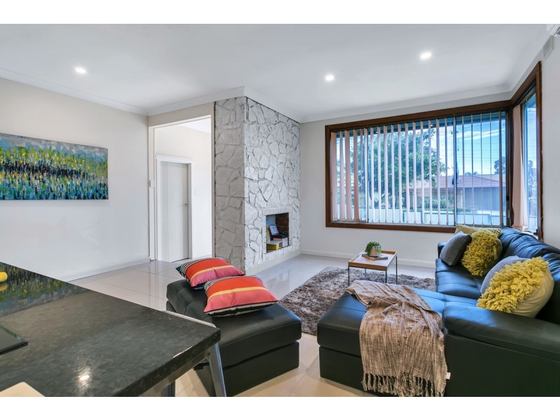 27 Leeds Avenue, Hope Valley SA 5090