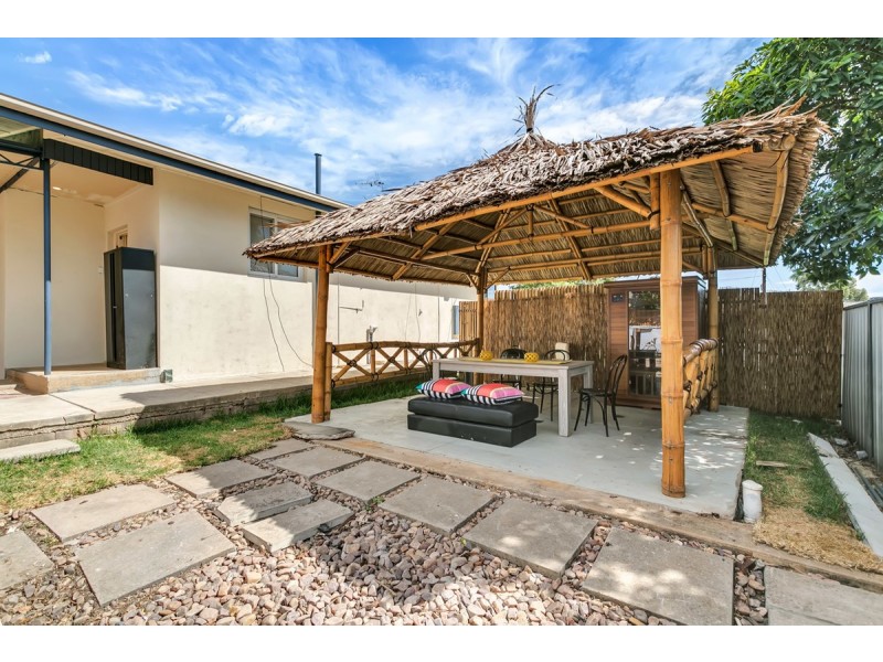 27 Leeds Avenue, Hope Valley SA 5090