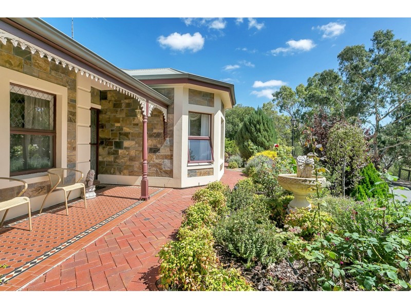 11 St Buryan Crescent, Golden Grove SA 5125