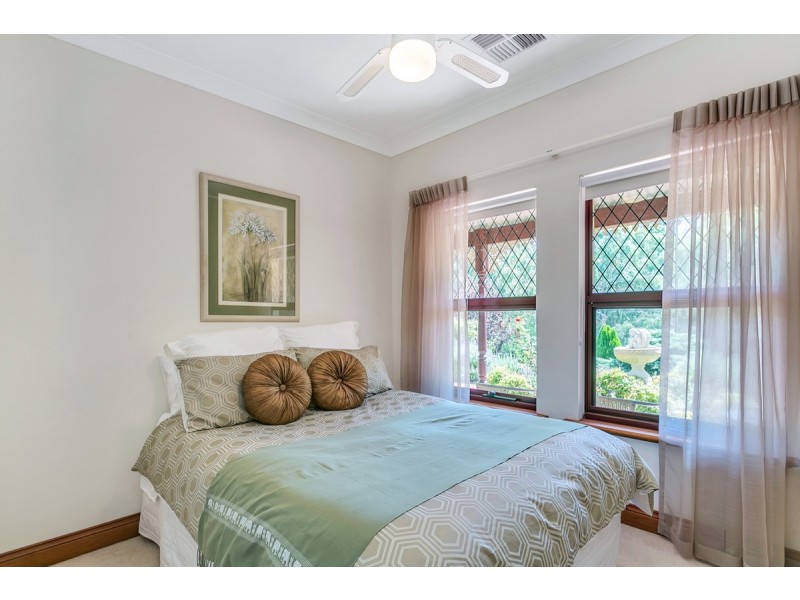 11 St Buryan Crescent, Golden Grove SA 5125