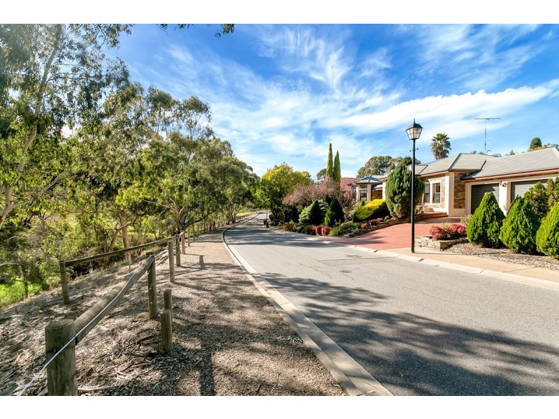 11 St Buryan Crescent, Golden Grove SA 5125