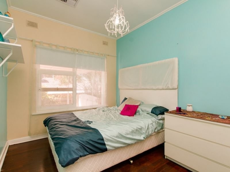 8 Ocean Boulevard, Seacliff Park SA 5049