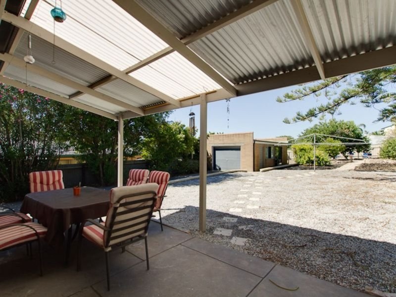 8 Ocean Boulevard, Seacliff Park SA 5049