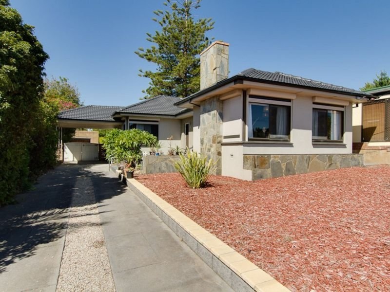 8 Ocean Boulevard, Seacliff Park SA 5049