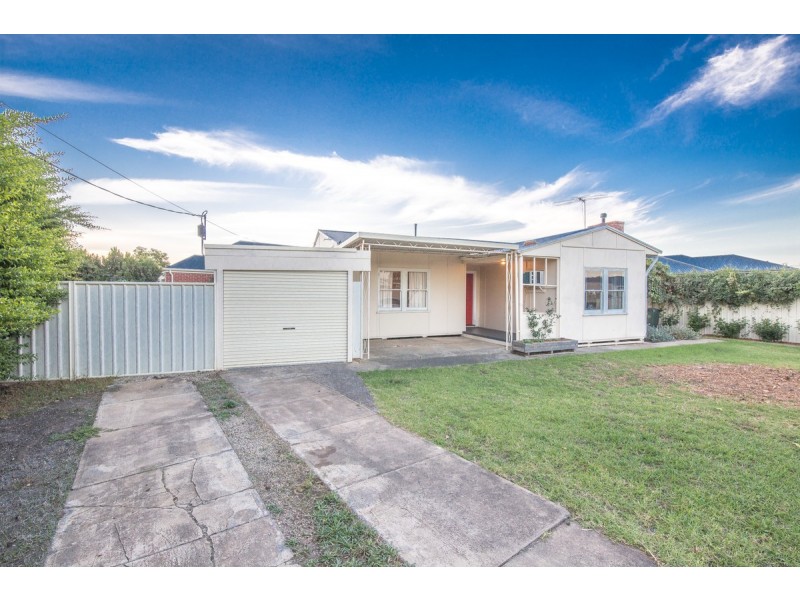 21 Birdwood Road, Greenacres SA 5086