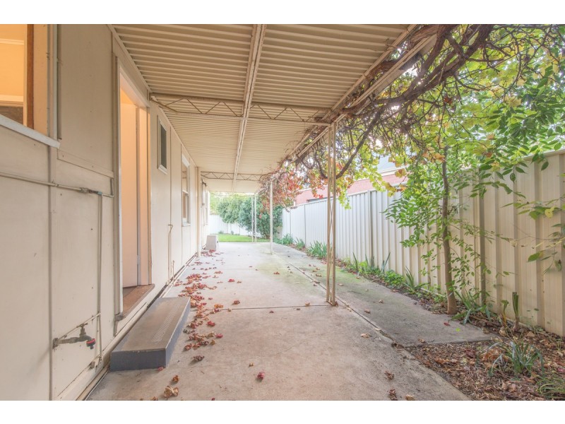 21 Birdwood Road, Greenacres SA 5086