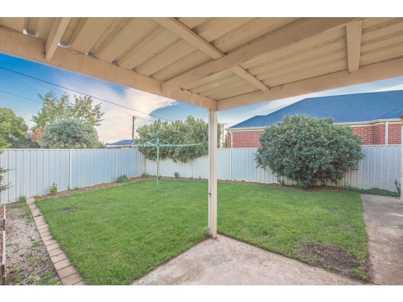 21 Birdwood Road, Greenacres SA 5086