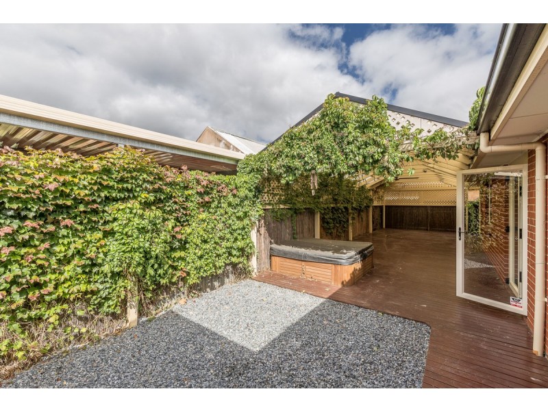 1a Rosslyn Avenue, Manningham SA 5086