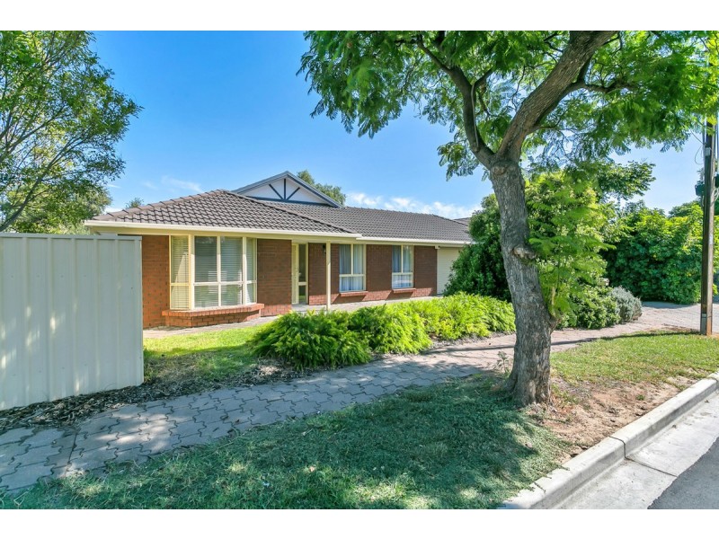 1 Macquarie Avenue, Hillcrest SA 5086