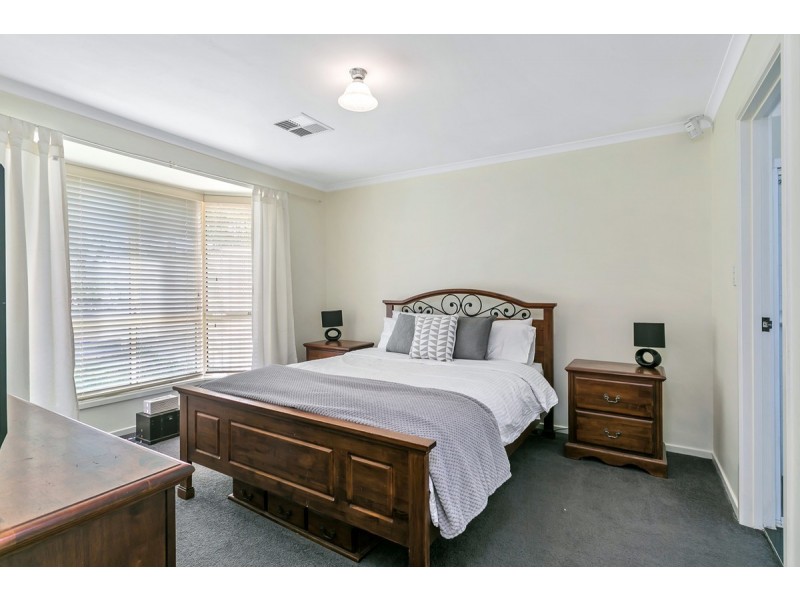 1 Macquarie Avenue, Hillcrest SA 5086