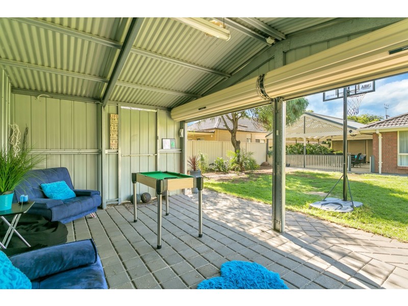 1 Macquarie Avenue, Hillcrest SA 5086