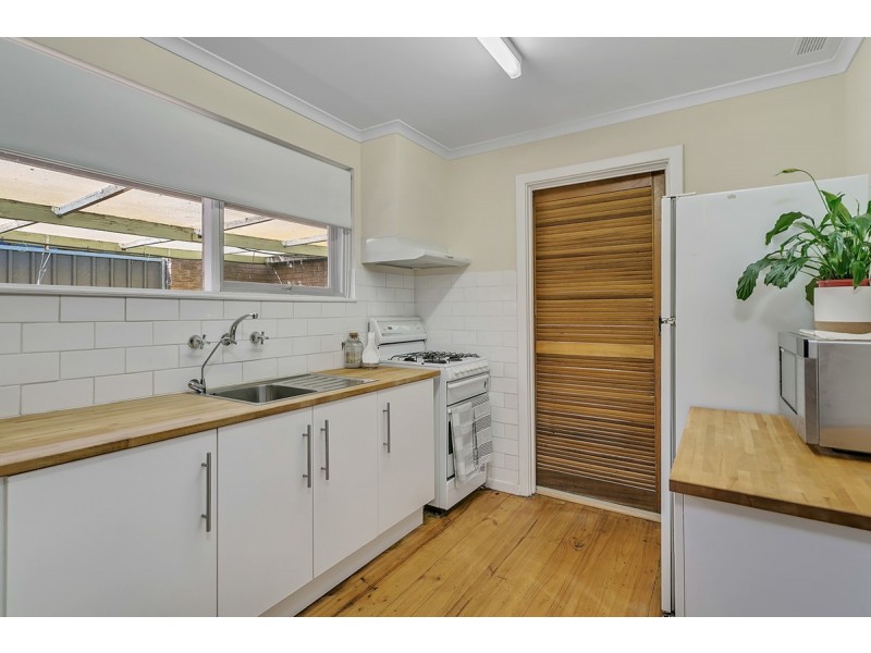 44 Heysen Avenue, Hope Valley SA 5090