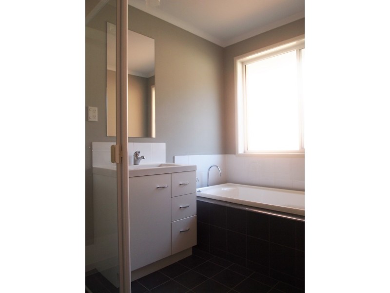 14 Centenary Circuit, Andrews Farm SA 5114