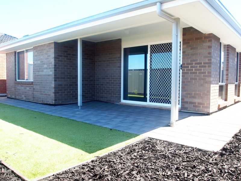 14 Centenary Circuit, Andrews Farm SA 5114