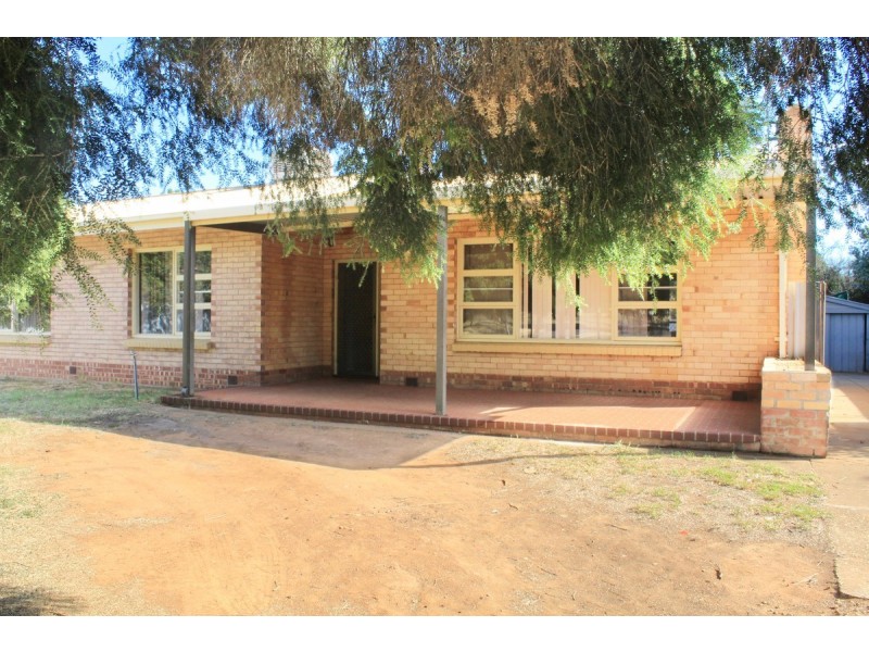 24 Shaftesbury Road, Elizabeth Vale SA 5112