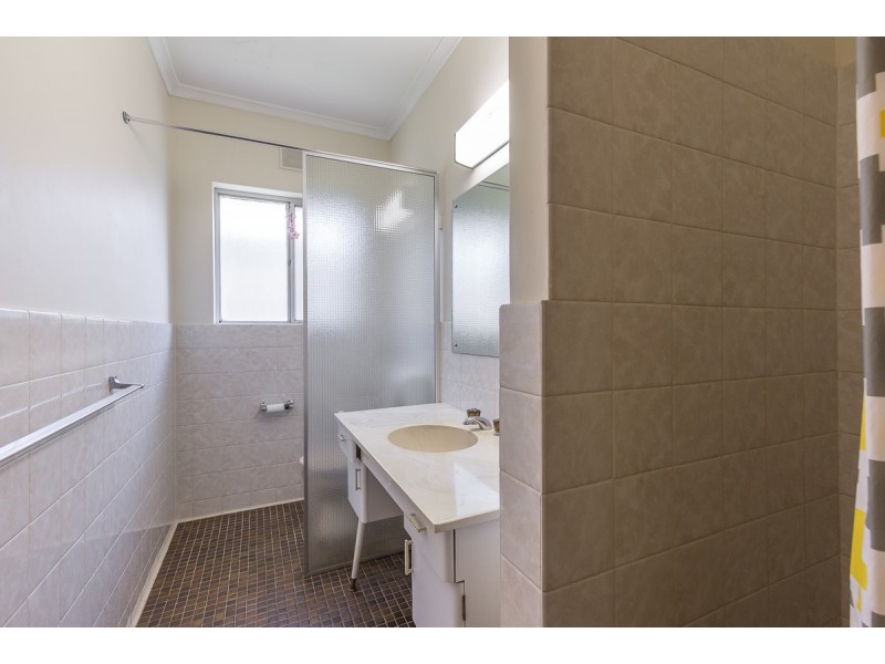 24 Doreen Street, Vale Park SA 5081