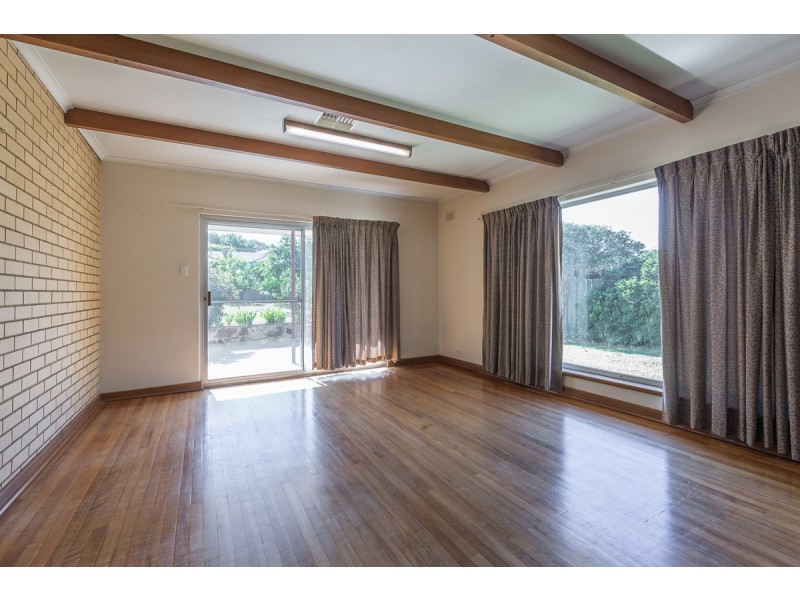 24 Doreen Street, Vale Park SA 5081