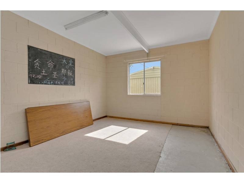 68 Labrina Avenue, Prospect SA 5082