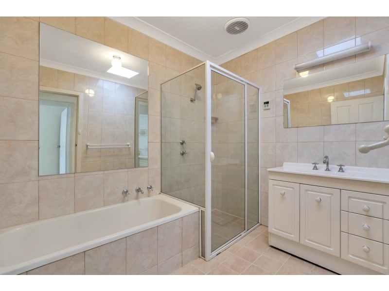 1 Kincraig Crescent, Modbury SA 5092