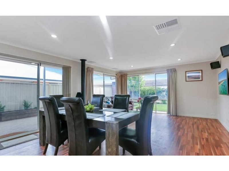 15 Harry Court, Munno Para West SA 5115