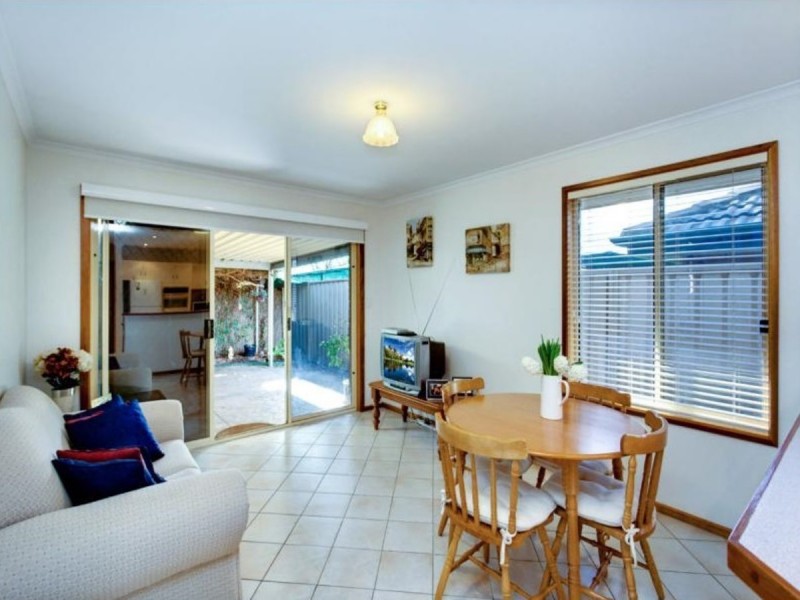 16 Greys Court, Oakden SA 5086