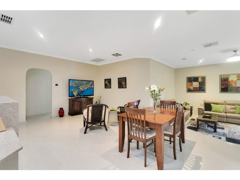 6 Pineview Court, Walkley Heights SA 5098