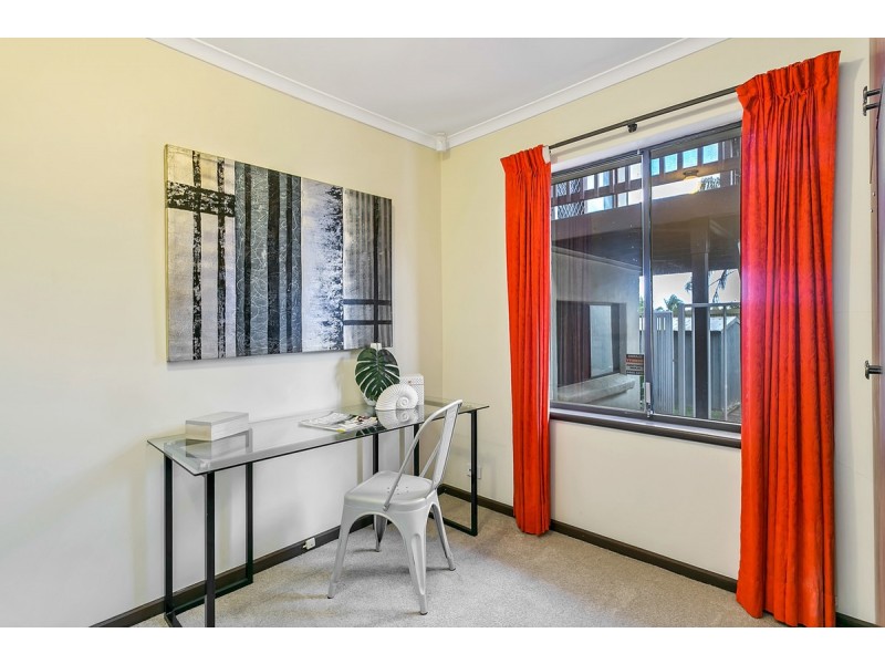 24 Amber Road, Hope Valley SA 5090