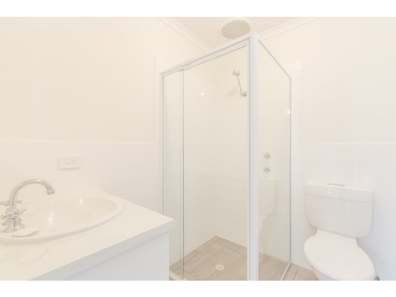 8A Radford Avenue, Clearview SA 5085