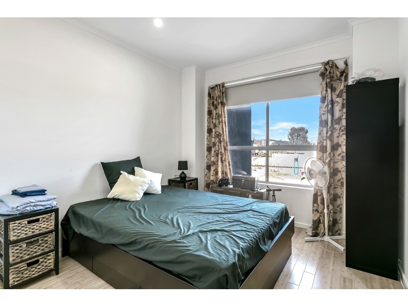 109/30-34 Garden Terrace, Mawson Lakes SA 5095