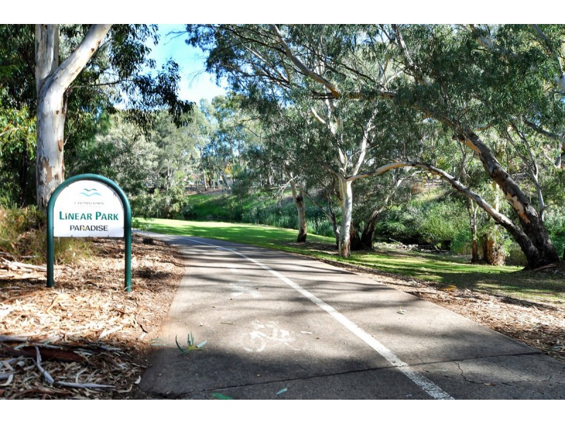 15 Norman Street, Paradise SA 5075