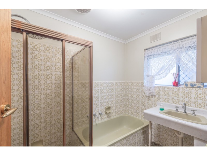 5 Albury Court, Hope Valley SA 5090