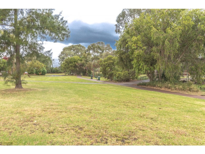 5 Albury Court, Hope Valley SA 5090