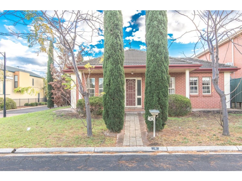4 Greentree Place, Mawson Lakes SA 5095