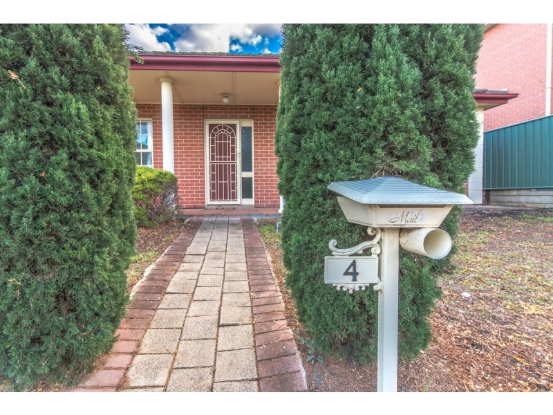 4 Greentree Place, Mawson Lakes SA 5095