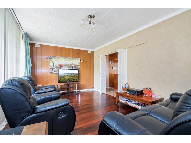 16 Canopus Avenue, Hope Valley SA 5090