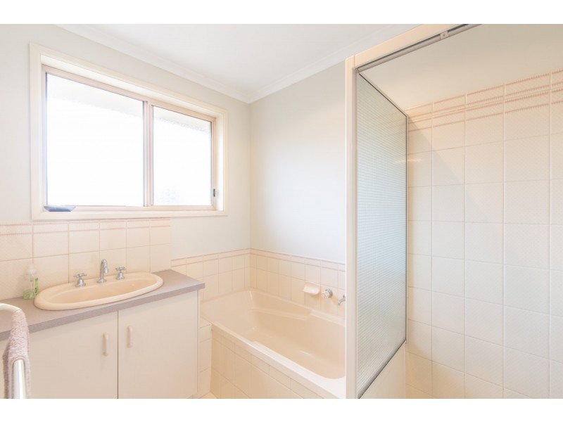 2/1 Whiting Road, St Agnes SA 5097